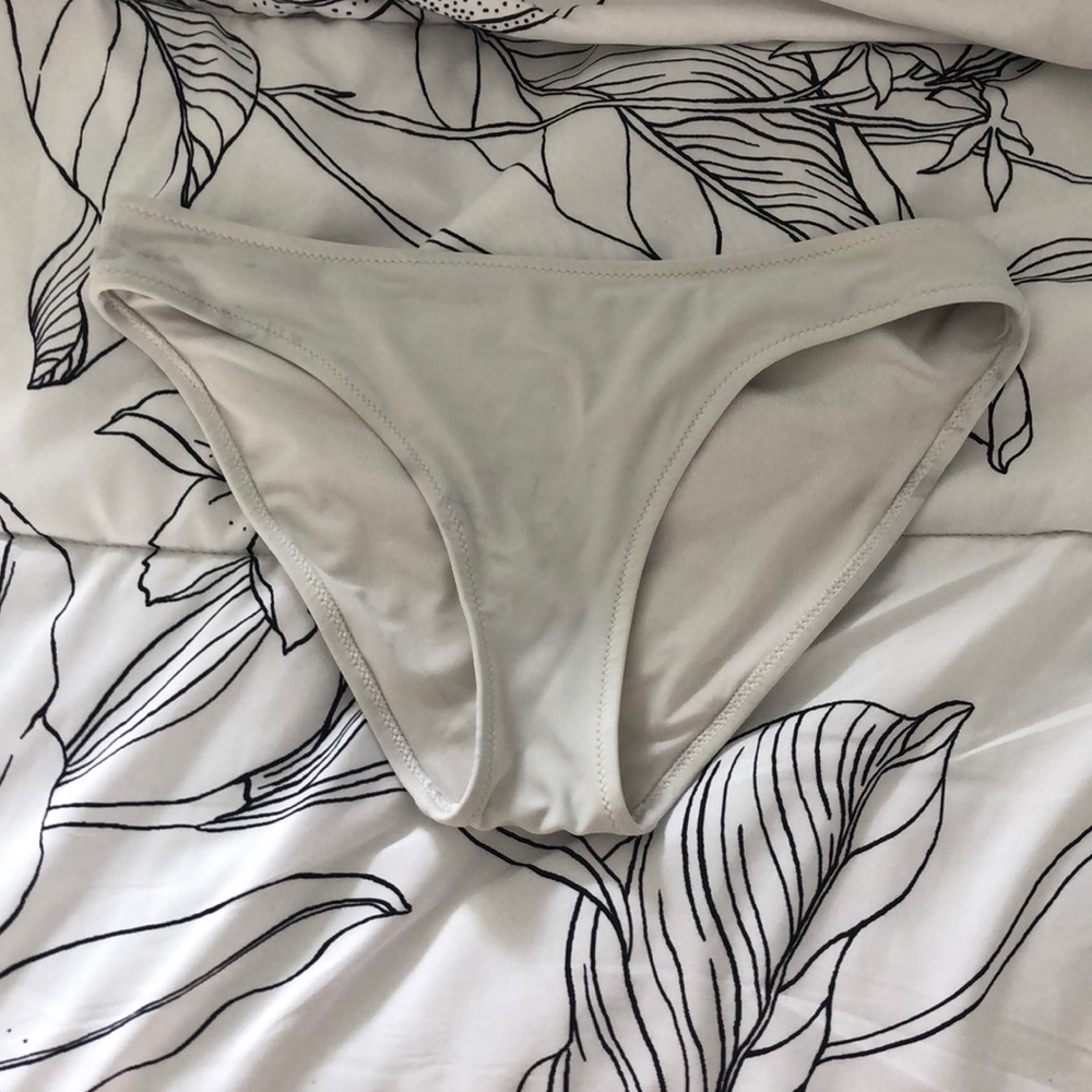 bikini bottoms